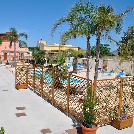 Hotel Il Germoglio Bisceglie Exterior foto