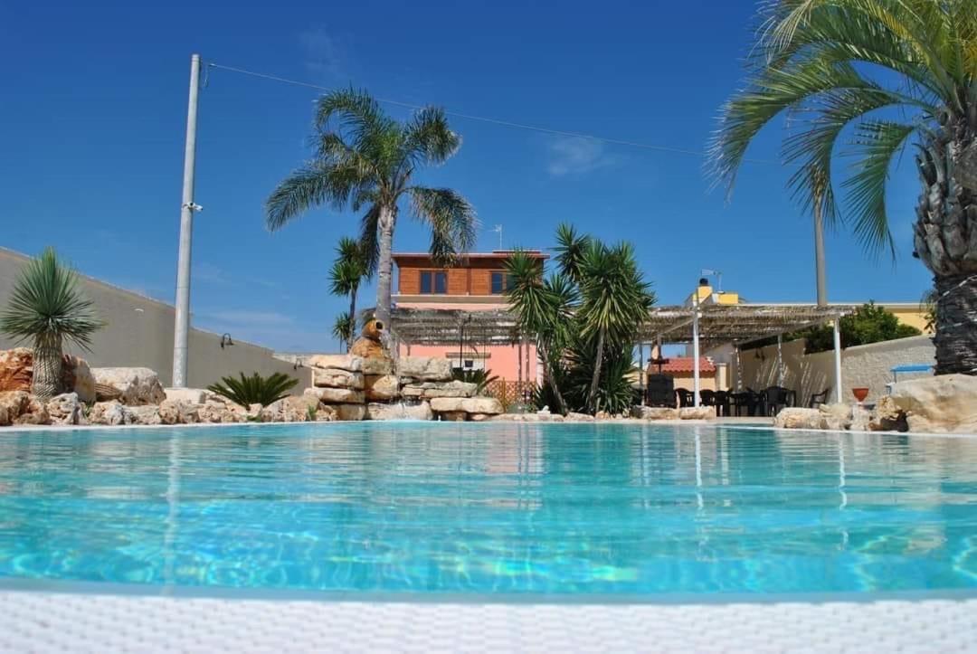 Hotel Il Germoglio Bisceglie Exterior foto